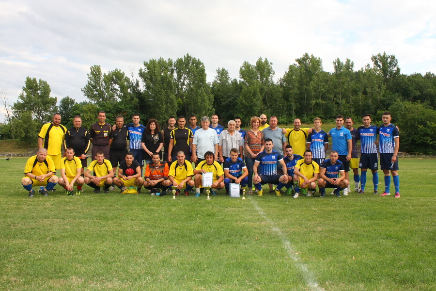 Волейболни и футболни срещи за празничния Петровден се проведоха в Лясковец